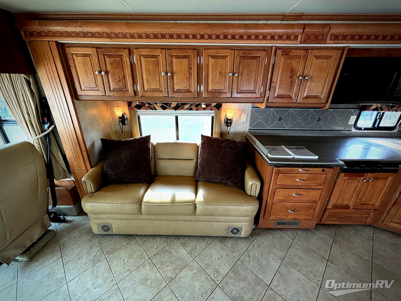 2007 Tiffin Phaeton 40QDH Photo 8