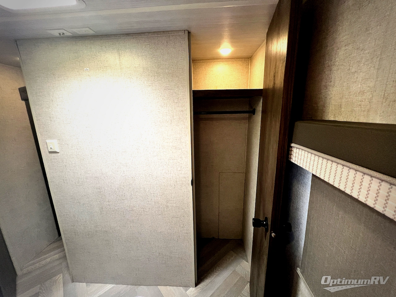 2021 Forest River Wildwood 27RE Photo 22