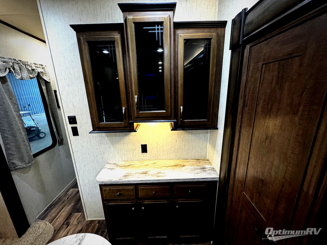 2020 Forest River Sandpiper 377FLIK Photo 13