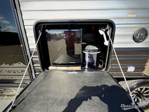 2022 Forest River Cherokee Grey Wolf 23MK RV Photo 4