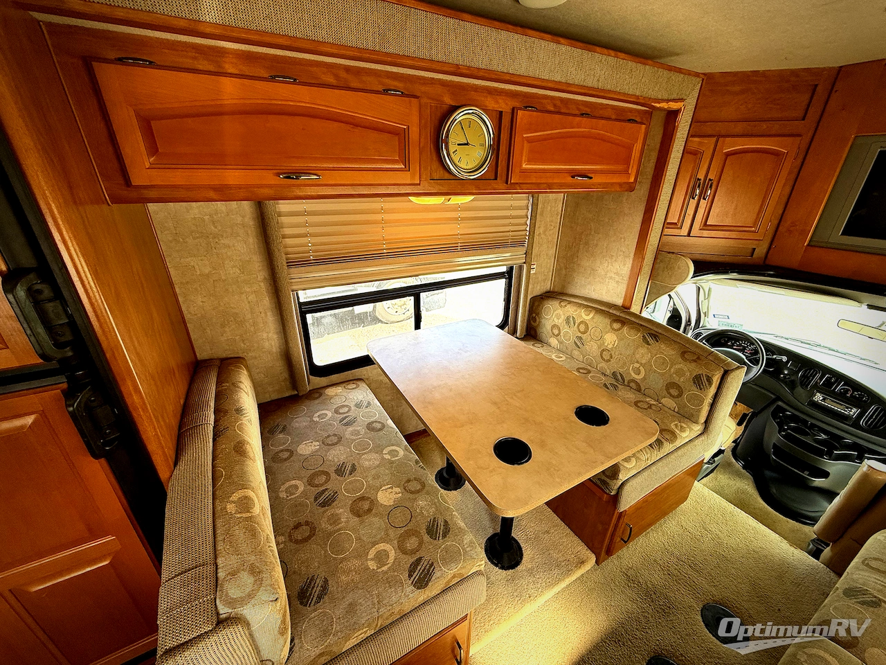 2007 Fleetwood Tioga 31M Photo 5