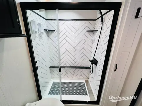 2022 Forest River Cedar Creek Champagne Edition 38EKS RV Photo 4