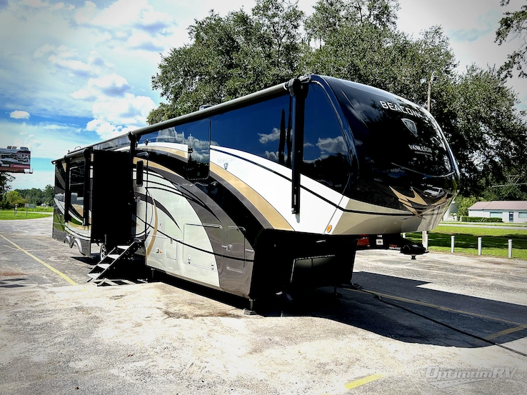 2022 VanLeigh Beacon 41LKB RV Photo 1