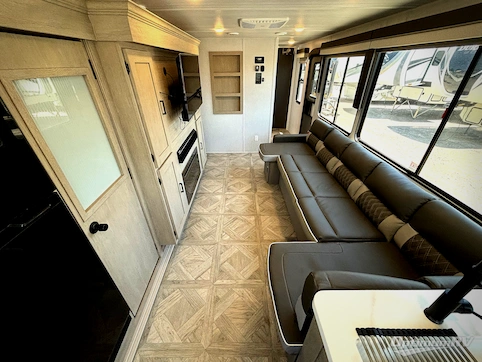 2024 Forest River Wildwood 29VIEW RV Photo 2
