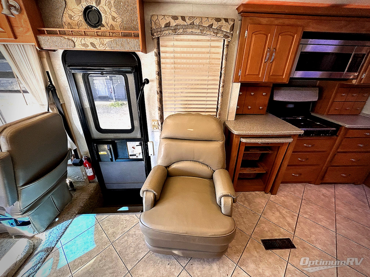 2005 Itasca Suncruiser 35A Photo 11
