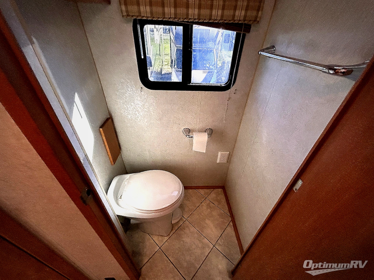 2005 Itasca Suncruiser 35A Photo 17