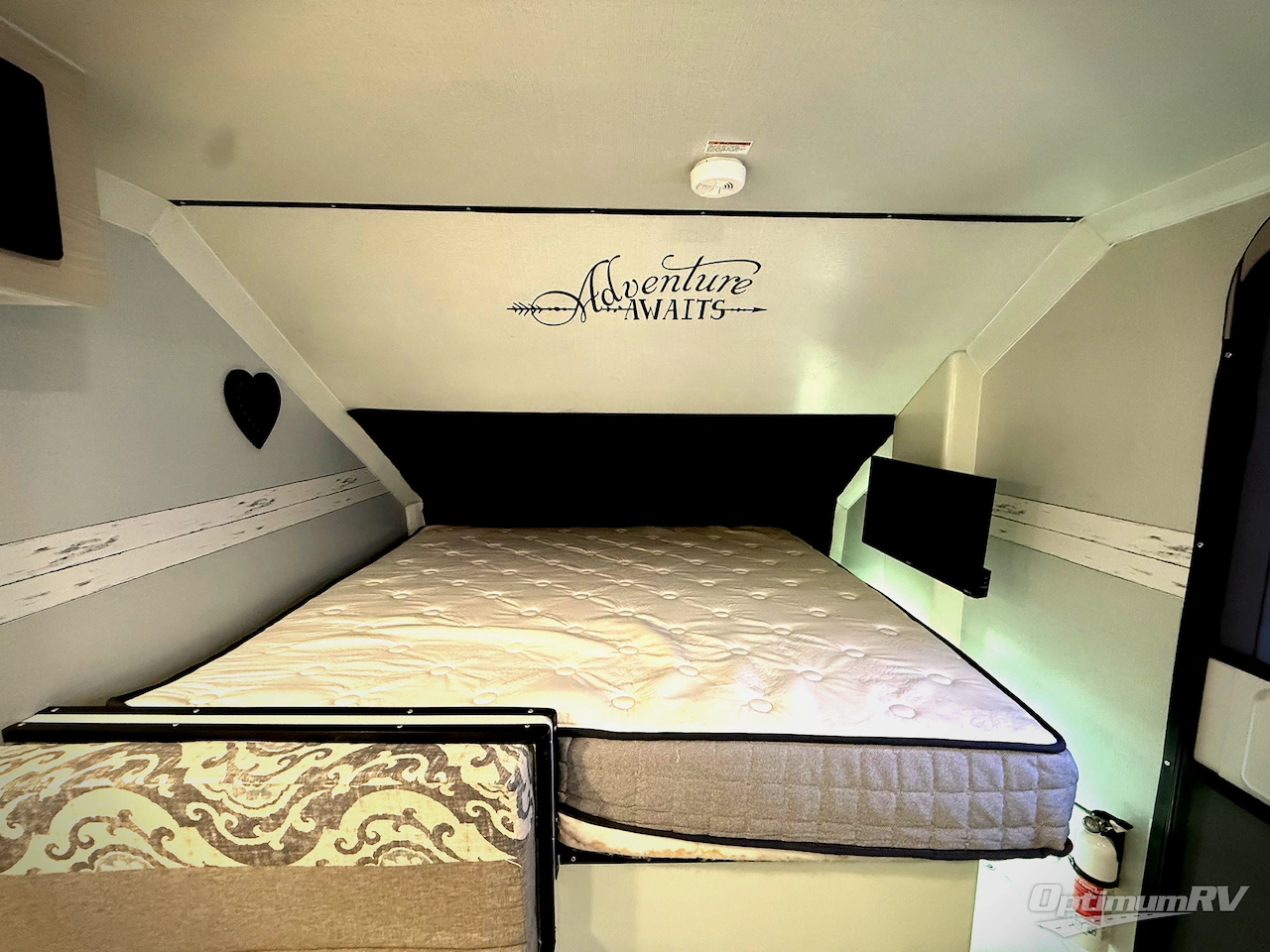 2024 International RV Manufacturing LIV 201FIT Photo 7