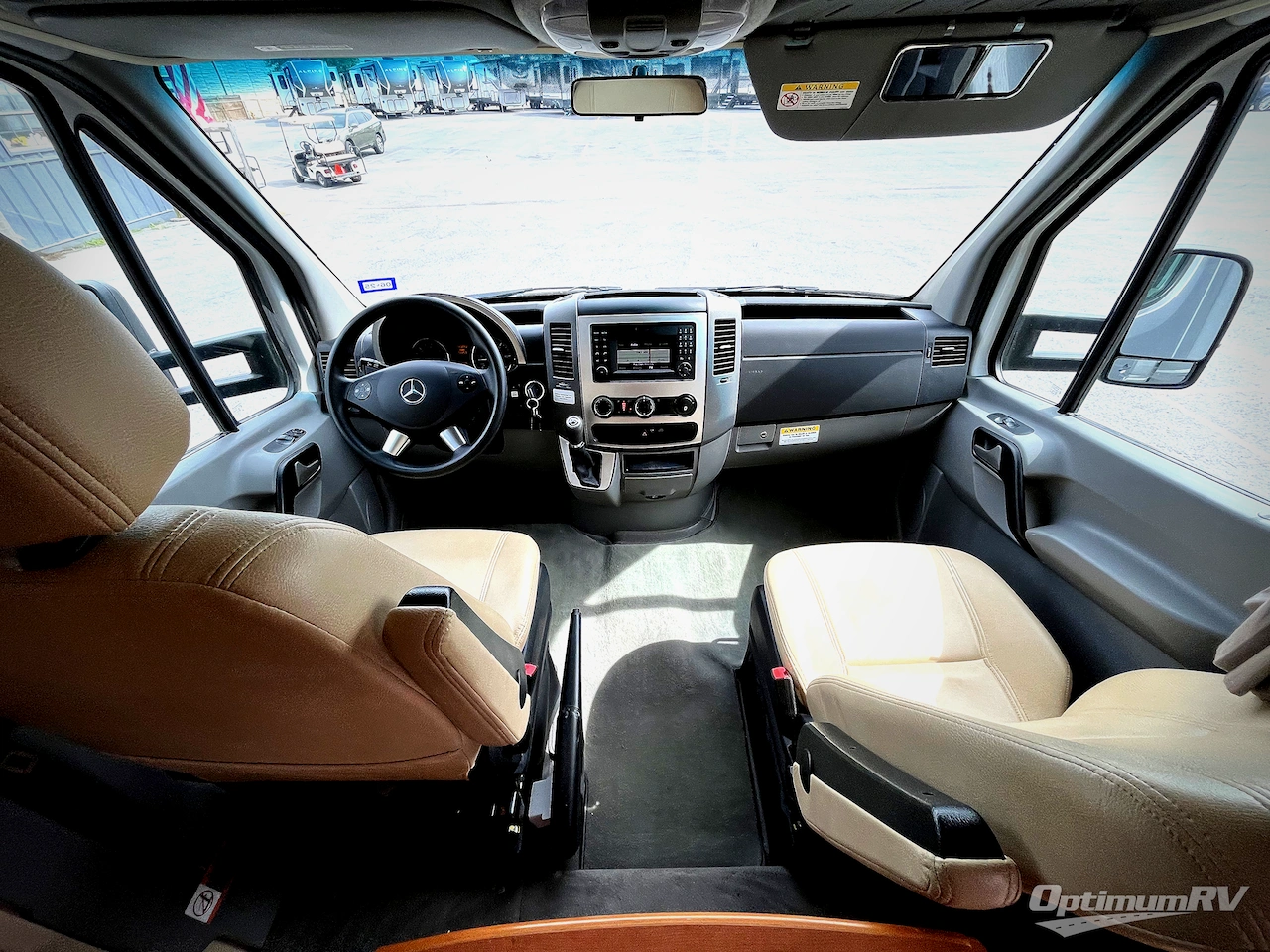 2015 Leisure Travel Unity U24TB Photo 7