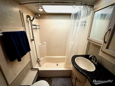 2015 Heartland Cyclone 4200 RV Photo 3