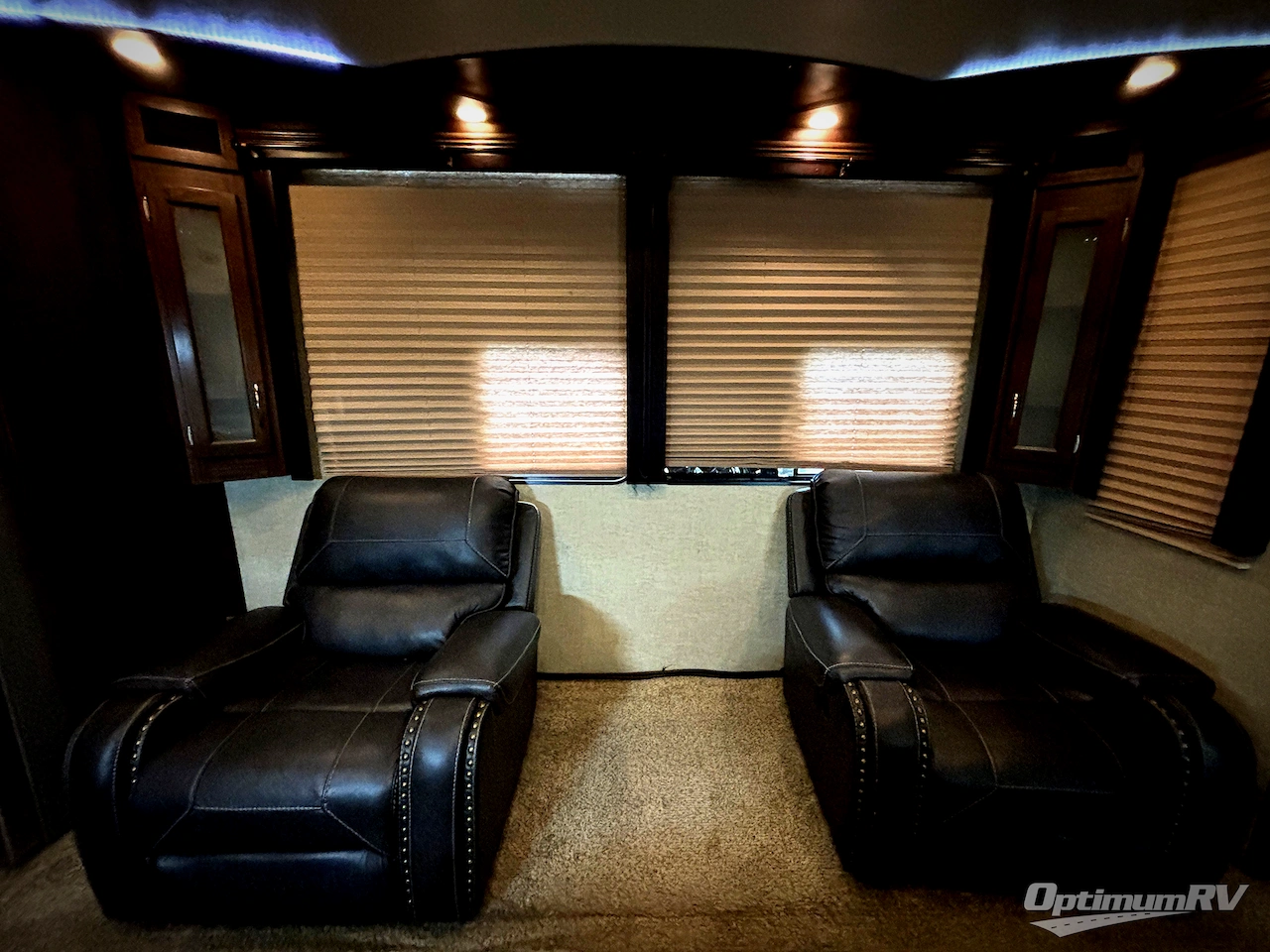 2015 Heartland Cyclone 4200 Photo 16