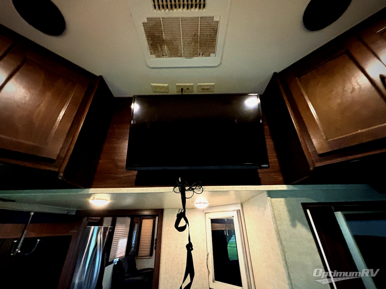 2015 Heartland Cyclone 4200 Photo 21