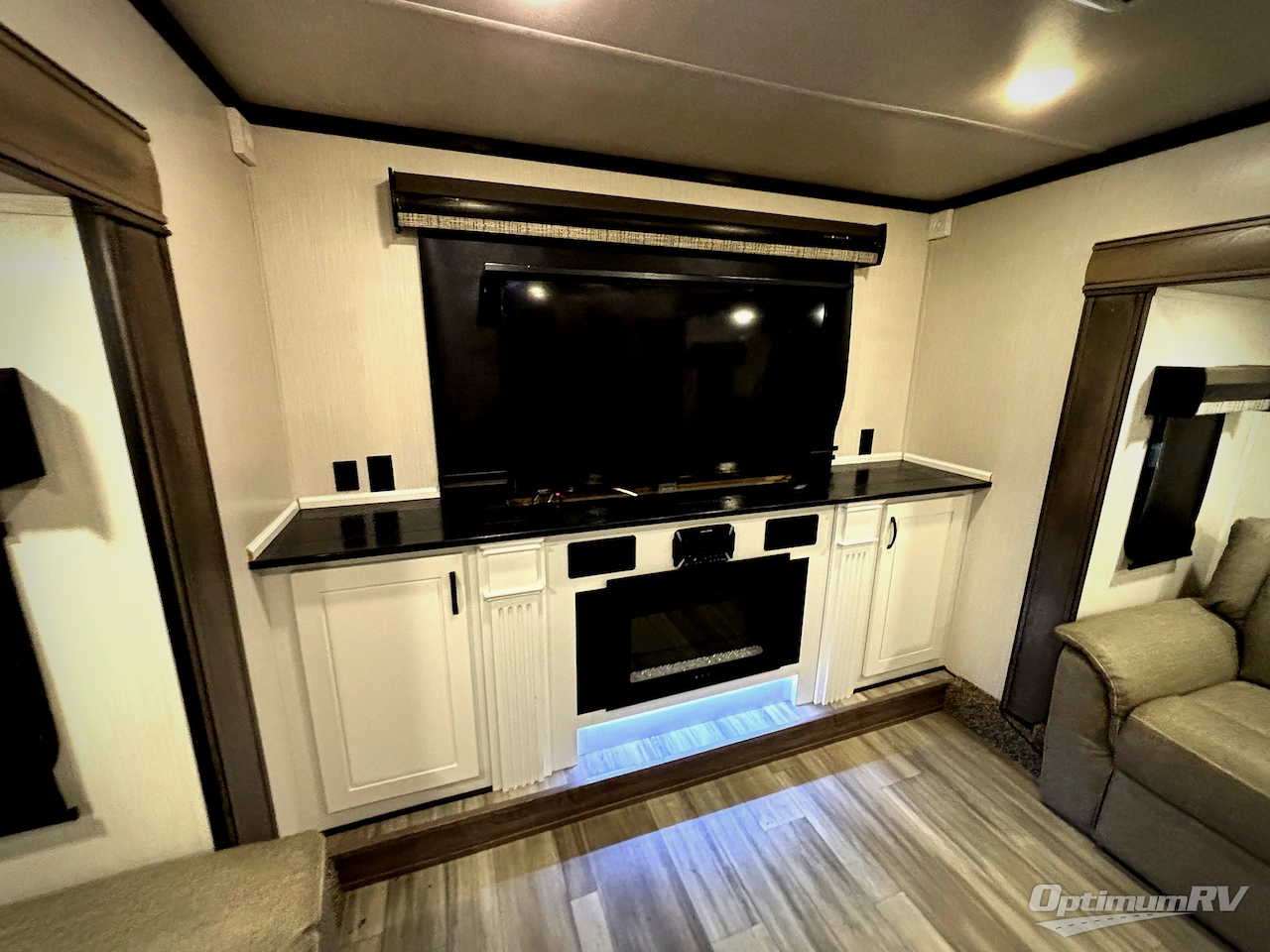 2022 Forest River Cedar Creek 385TH Photo 10