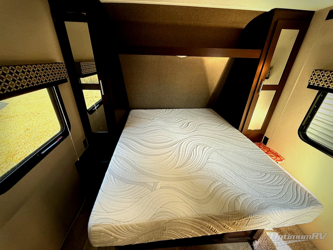 2018 KZ Sportsmen LE 241RLLE Photo 12