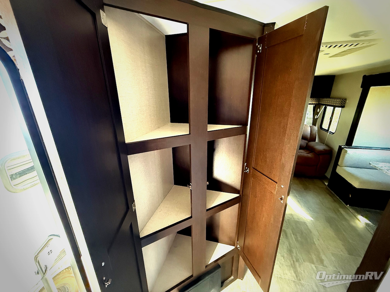 2018 KZ Sportsmen LE 241RLLE Photo 10