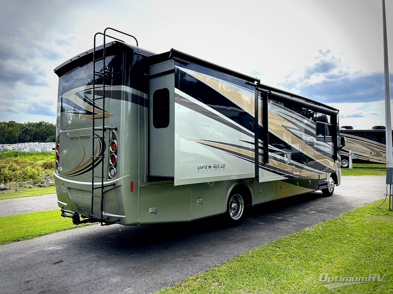 2018 Tiffin Allegro 34 PA Photo 2