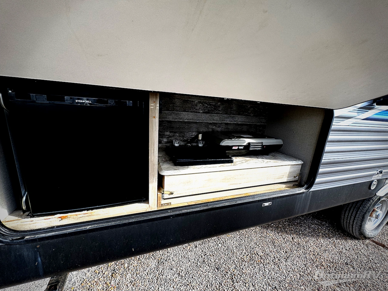 2021 Coachmen Catalina Legacy 293QBCK Photo 12