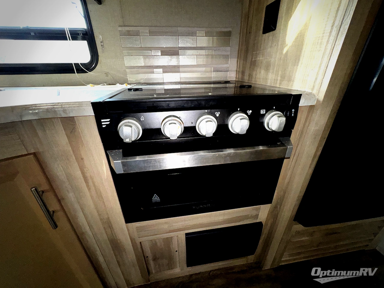 2021 Coachmen Catalina Legacy 293QBCK Photo 5