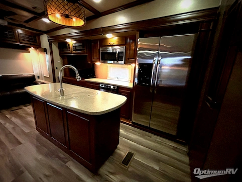 2015 Heartland Bighorn 3570RS RV Photo 4