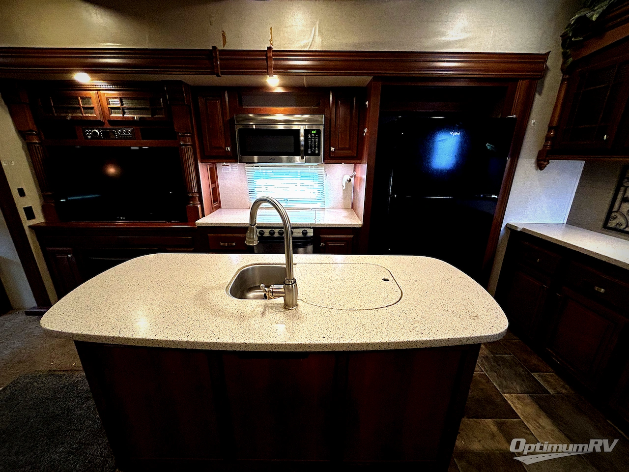 2016 Heartland Bighorn 3575EL Photo 6