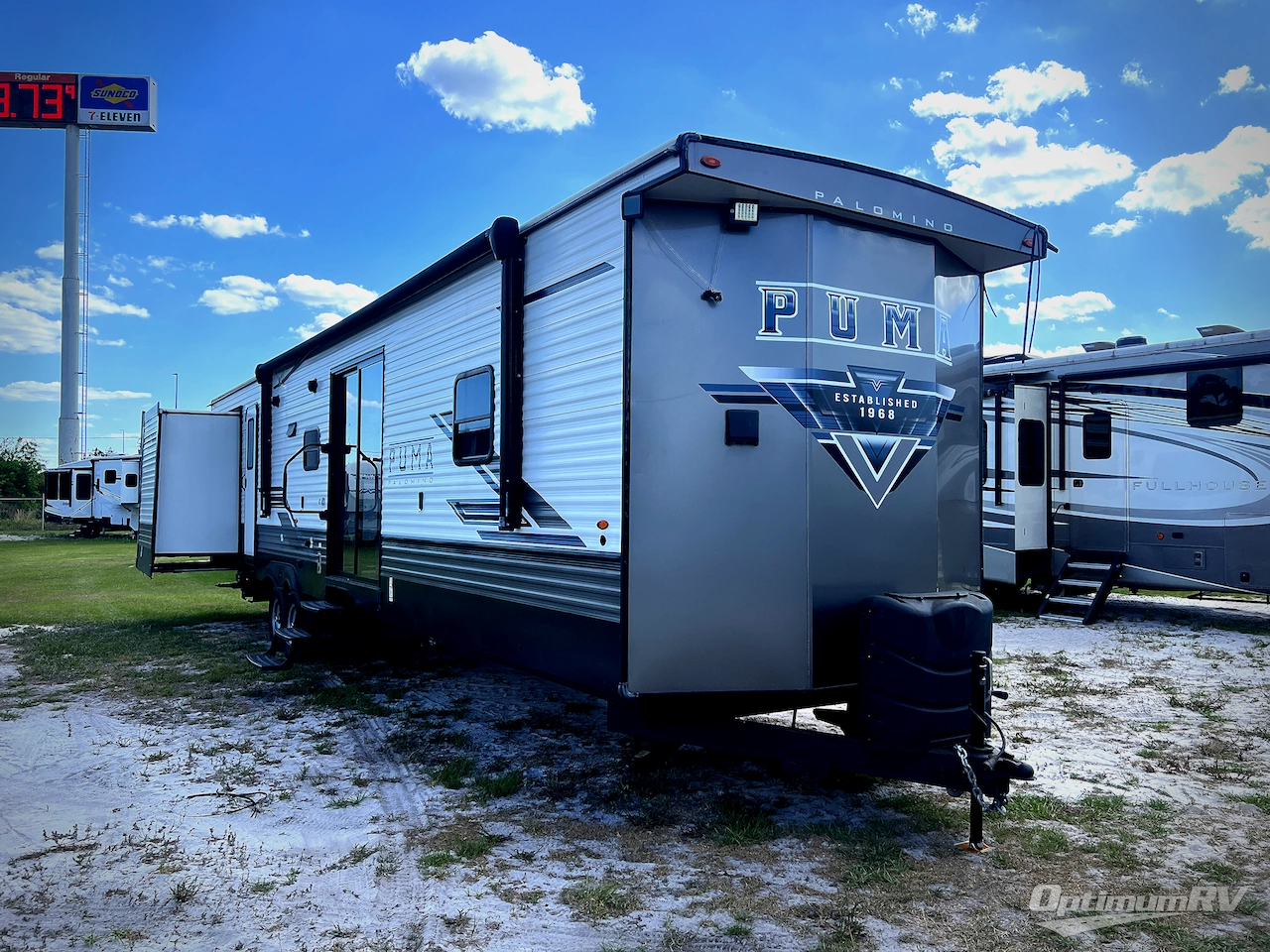 2023 Palomino Puma Destination 39PQB Photo 1