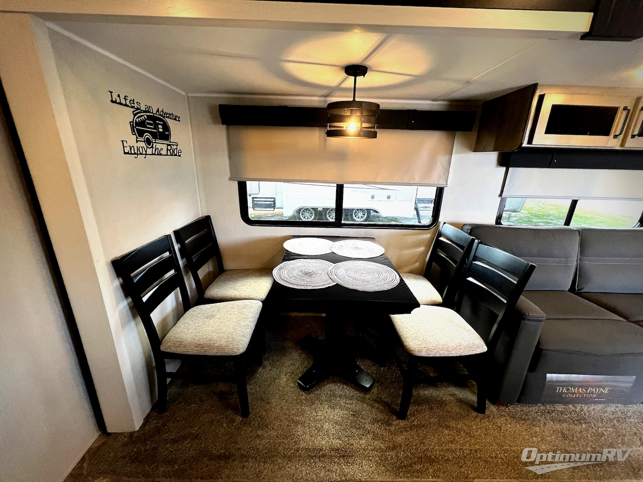 2023 Palomino Puma Destination 39PQB Photo 8