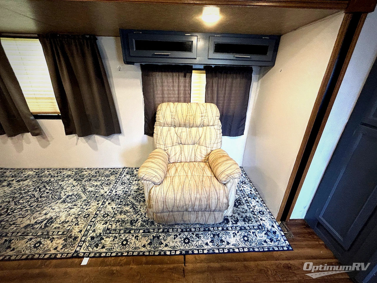 2018 Coachmen Catalina Legacy 293QBCK Photo 10