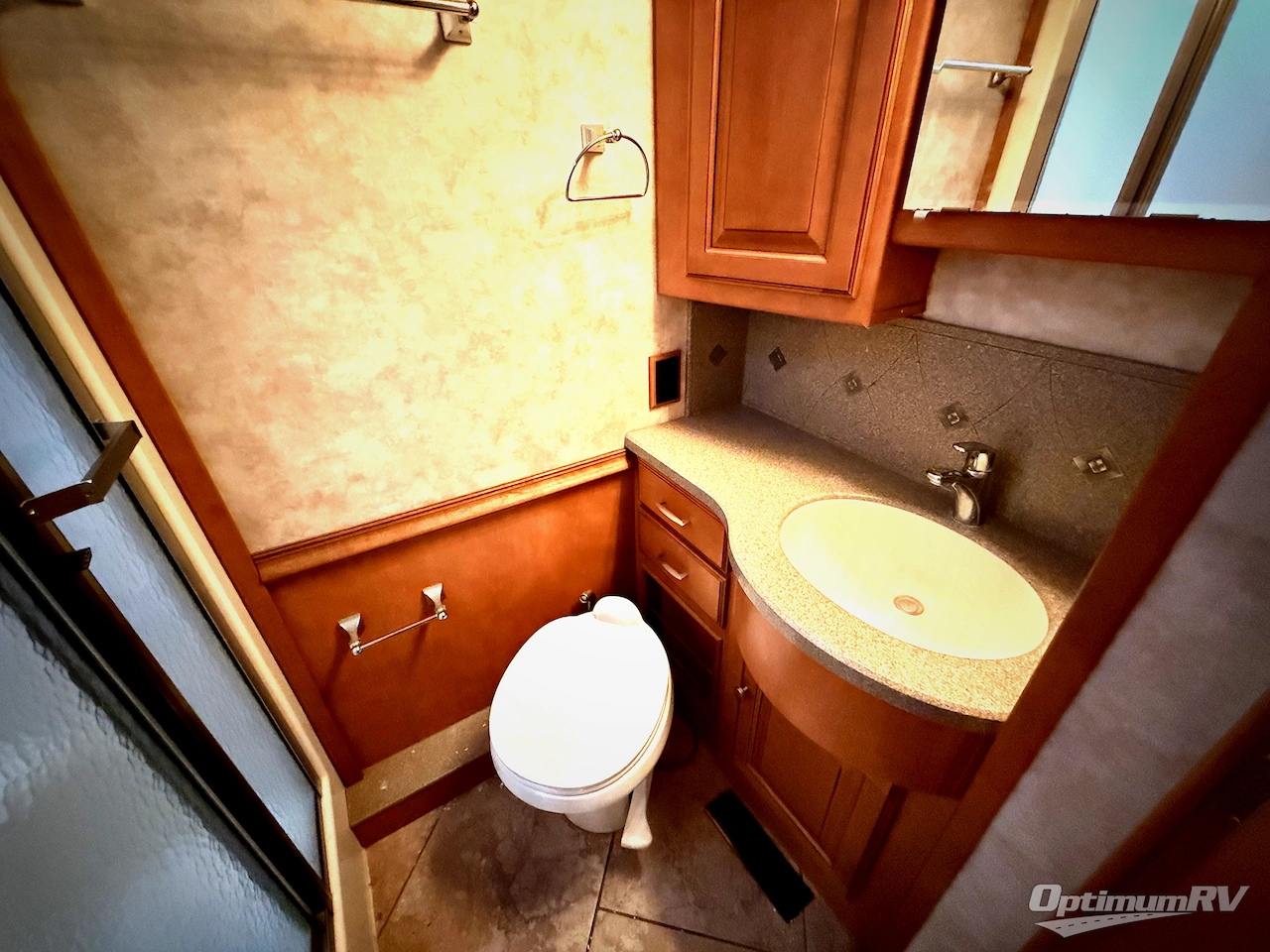 2012 Winnebago Journey 36M Photo 23