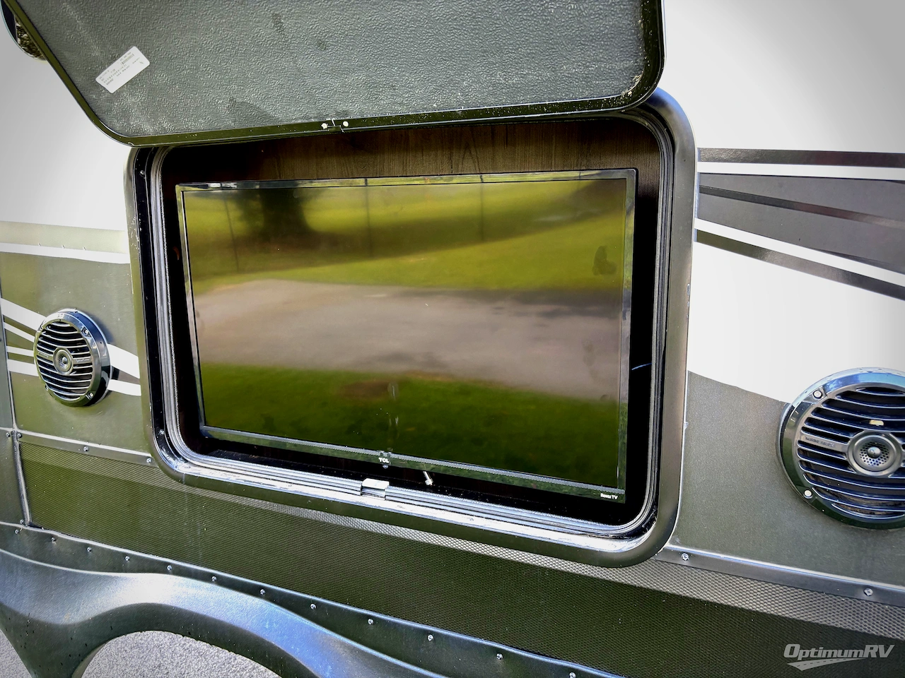 2021 Grand Design MOMENTUM 397TH Photo 23