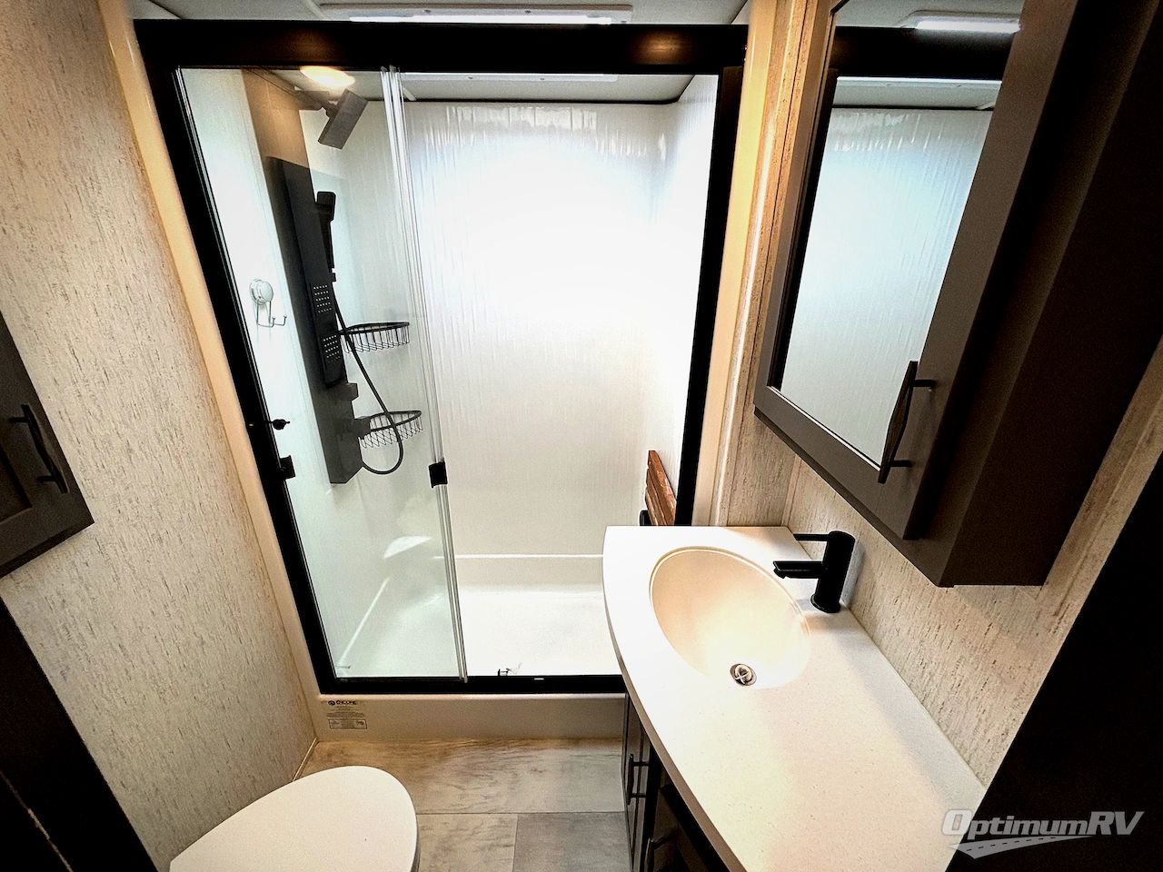 2021 Grand Design MOMENTUM 397TH Photo 13