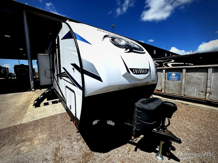 2022 Forest River Cherokee Alpha Wolf 33BH-L RV Photo 1