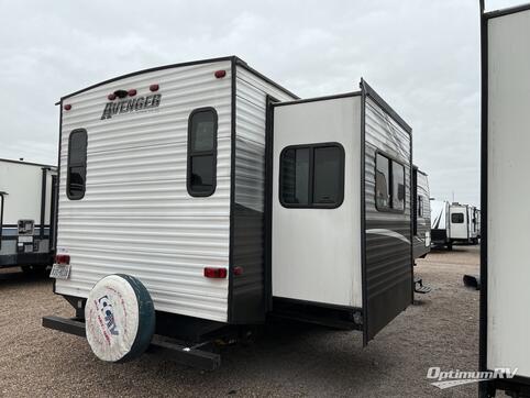 2019 Prime Time Avenger 32DEN RV Photo 2