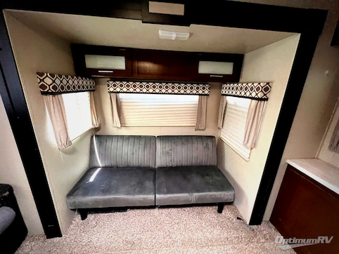 2019 Prime Time Avenger 32DEN RV Photo 4