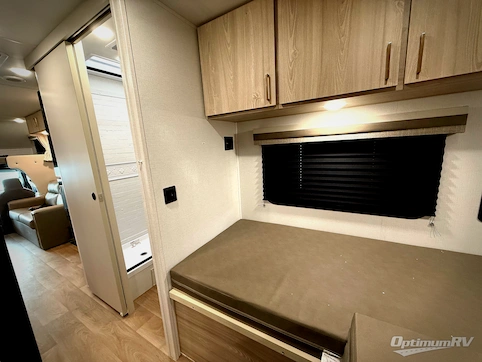 2026 East To West Entrada 2710NK RV Photo 4