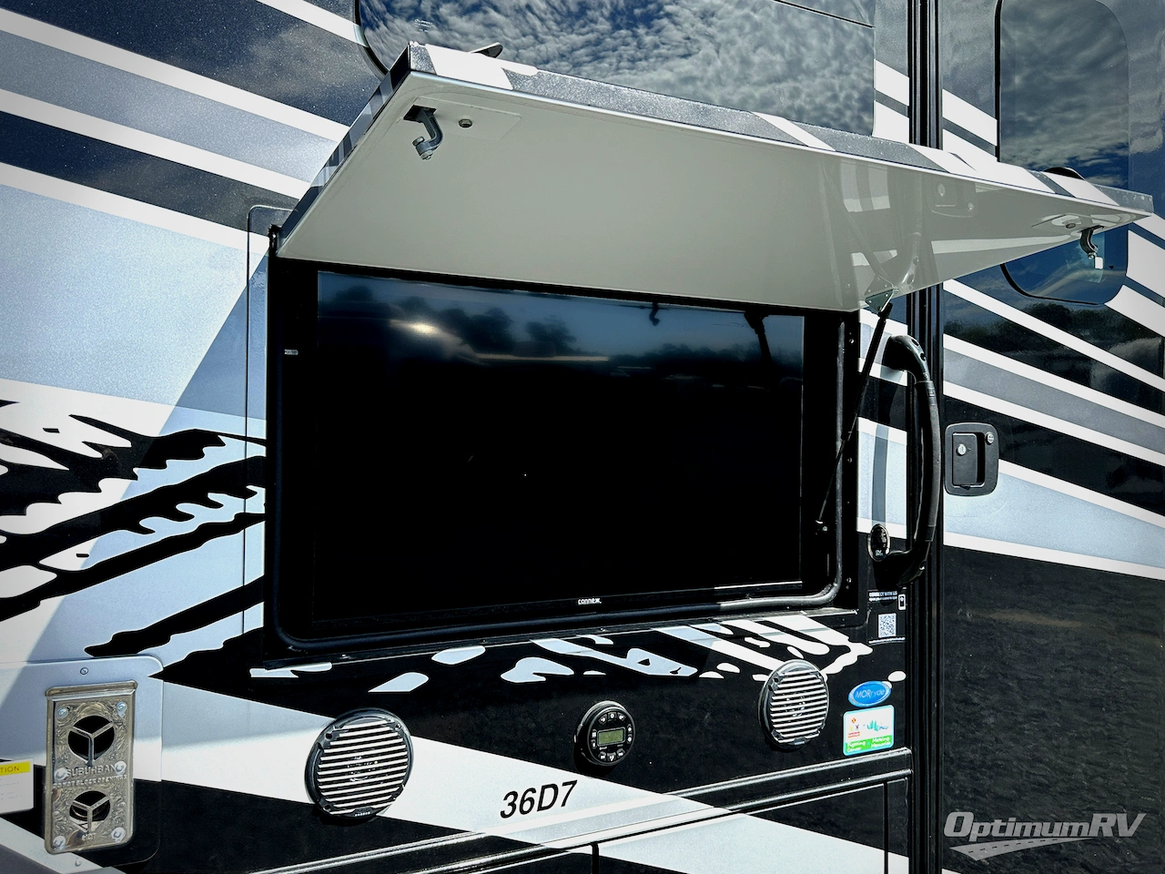 2025 Forest River Georgetown 7 Series 36D7 Photo 23