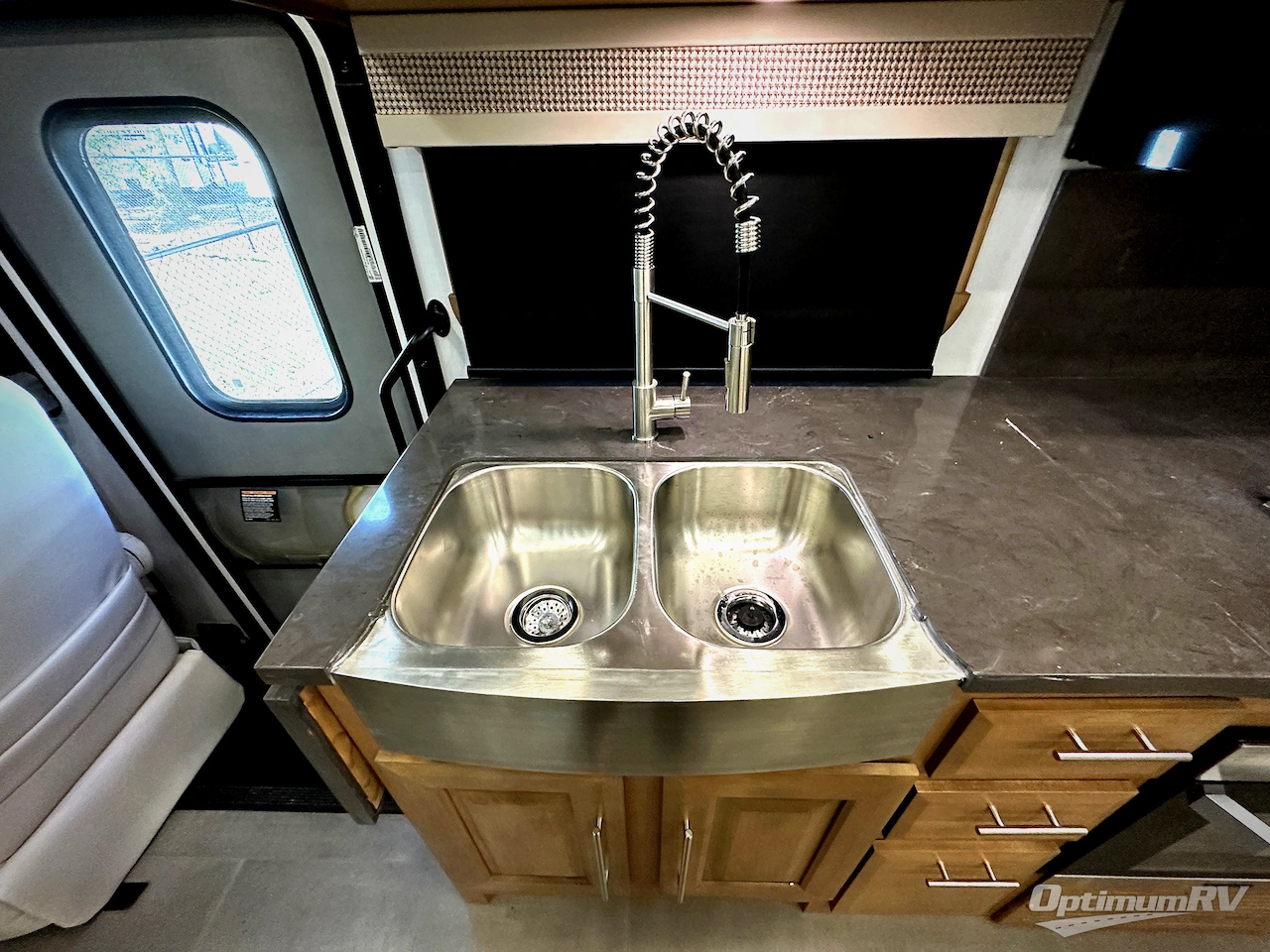 2025 Forest River Georgetown 7 Series 36D7 Photo 12