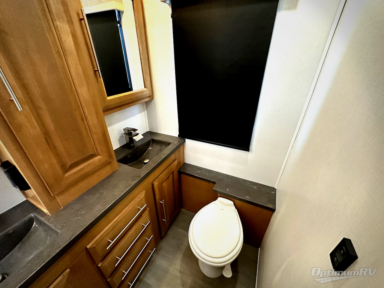 2025 Forest River Georgetown 7 Series 36D7 Photo 21