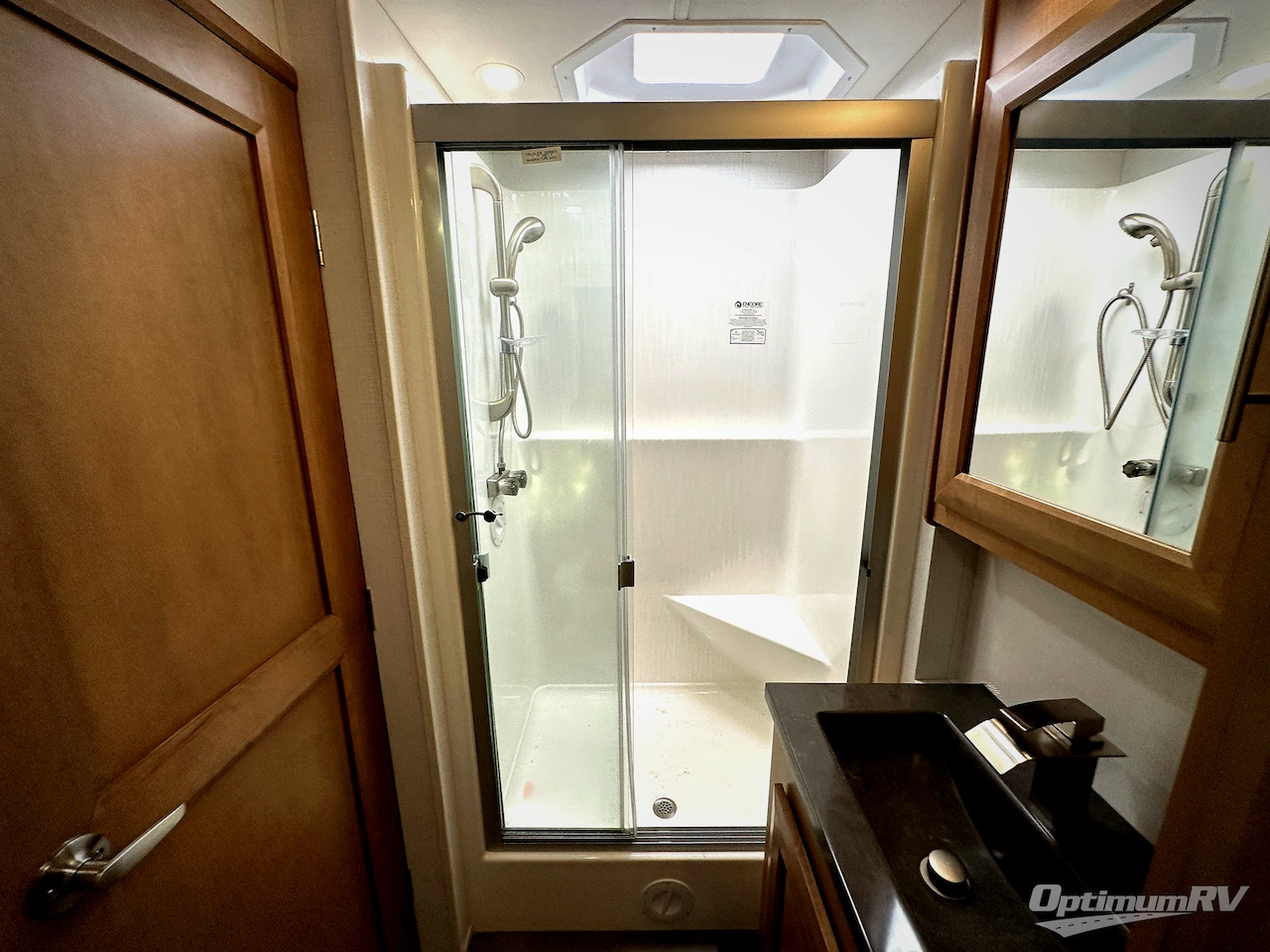 2025 Forest River Georgetown 7 Series 36D7 Photo 22