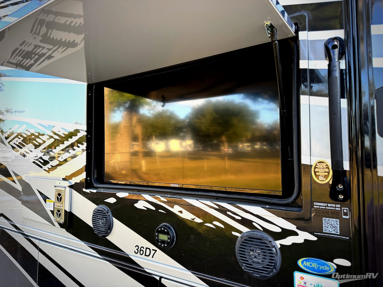 2025 Forest River Georgetown 7 Series 36D7 Photo 22