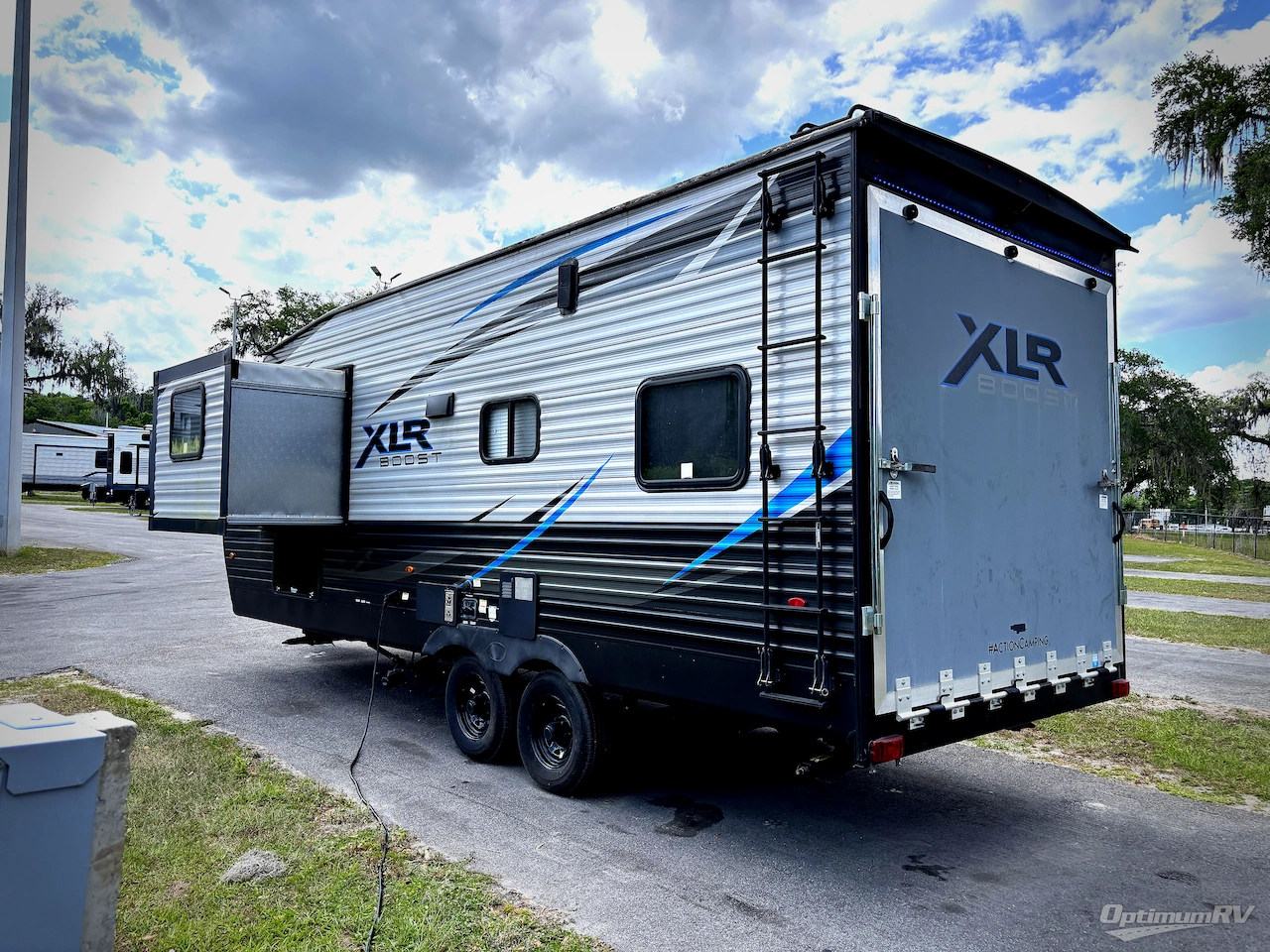 2021 Forest River XLR Boost 21QBS Photo 3