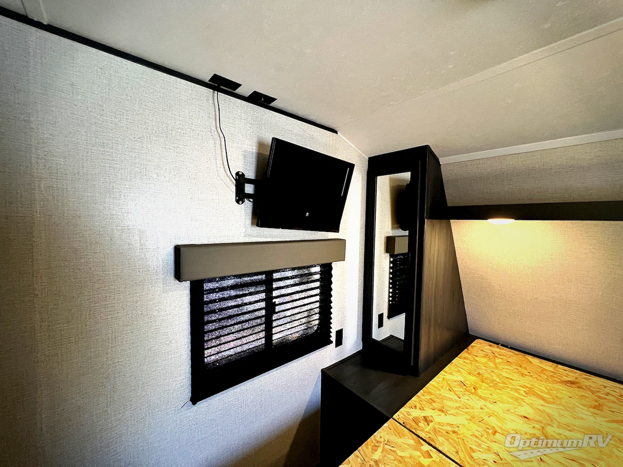 2022 Dutchmen Colorado 30BHSC Photo 22