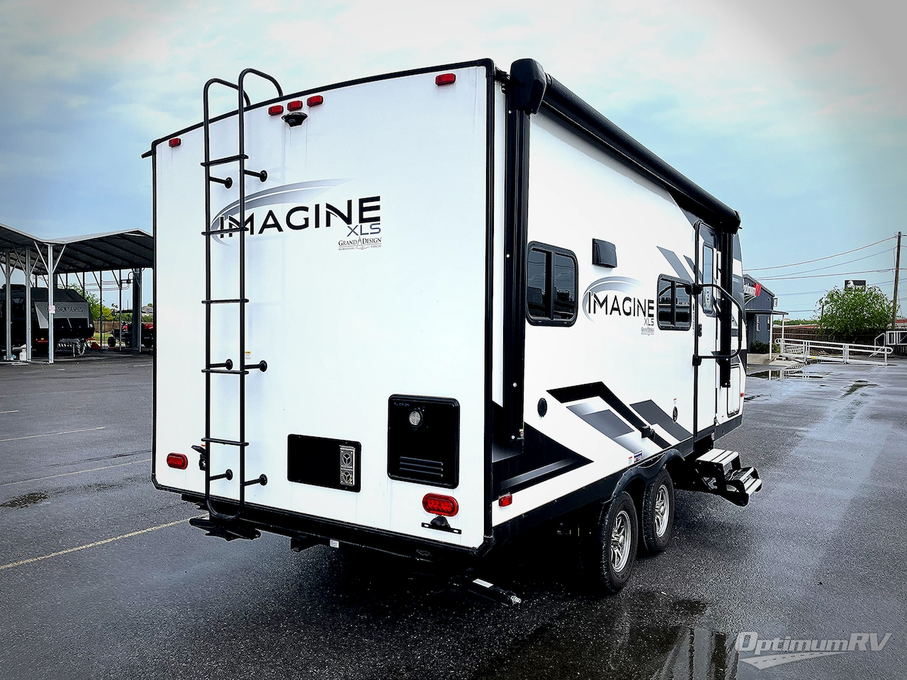 2024 Grand Design Imagine XLS 17MKE Photo 2