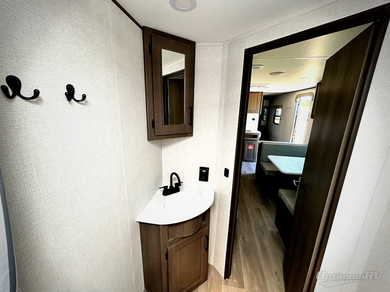 2025 Grand Design Transcend Xplor 24BHX Photo 16