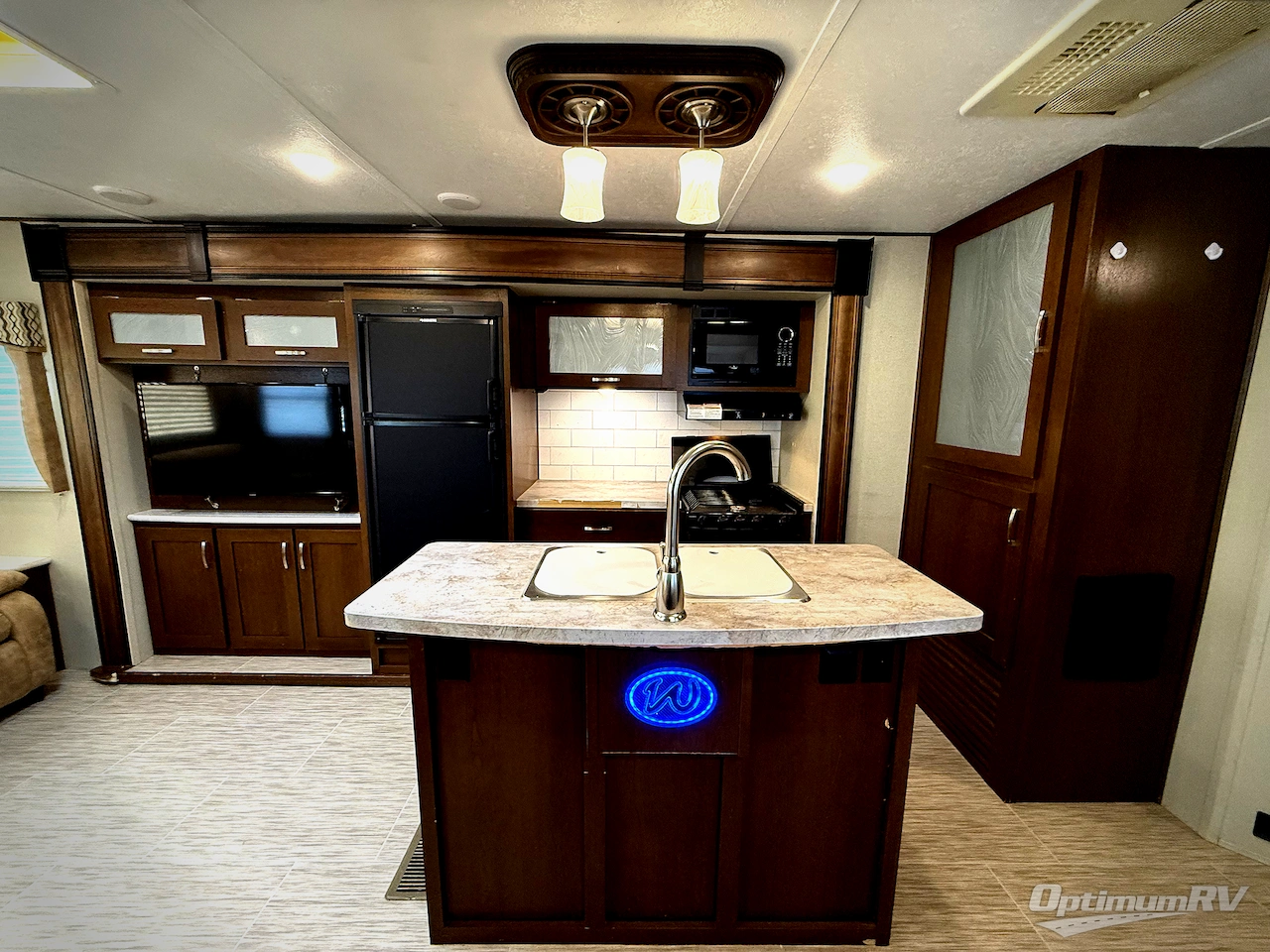 2018 Forest River Wildcat 312RLI Photo 18
