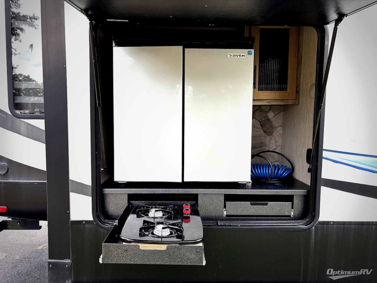 2021 Forest River Cherokee Arctic Wolf 3550SUITE Photo 20