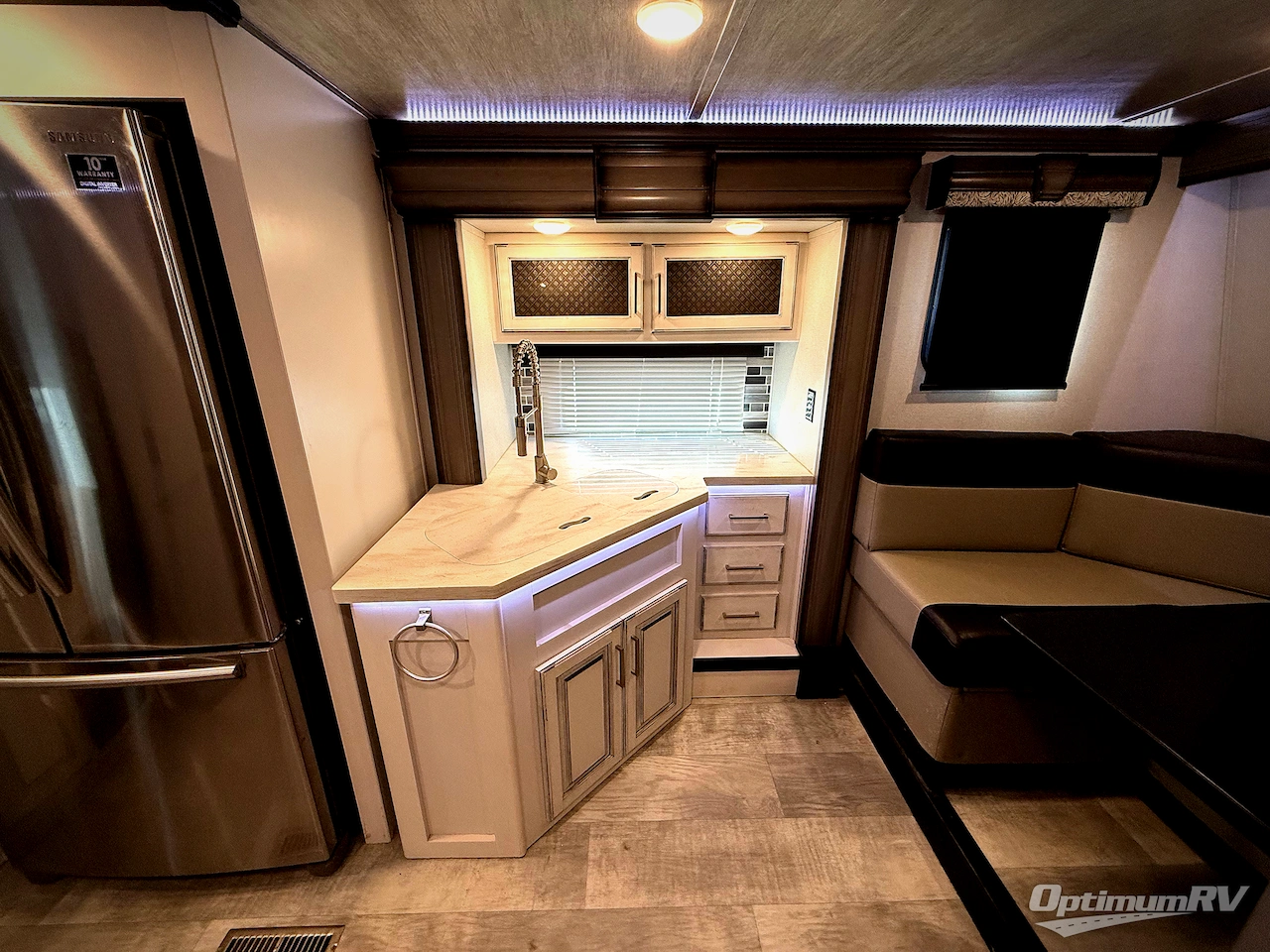 2020 Keystone Montana 3741FK Photo 17