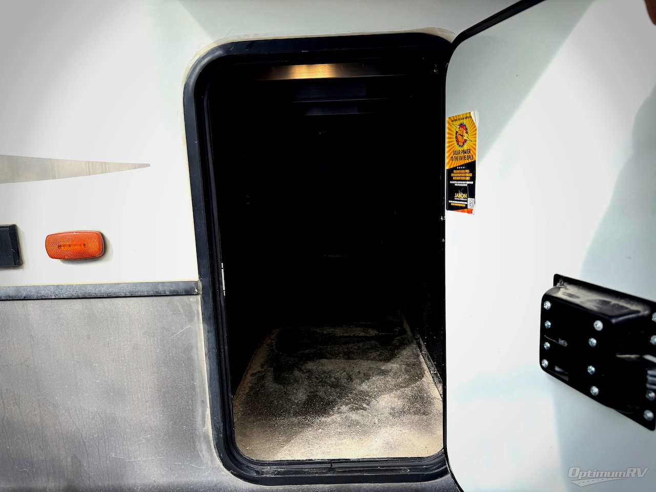 2020 Keystone Montana 3741FK Photo 27