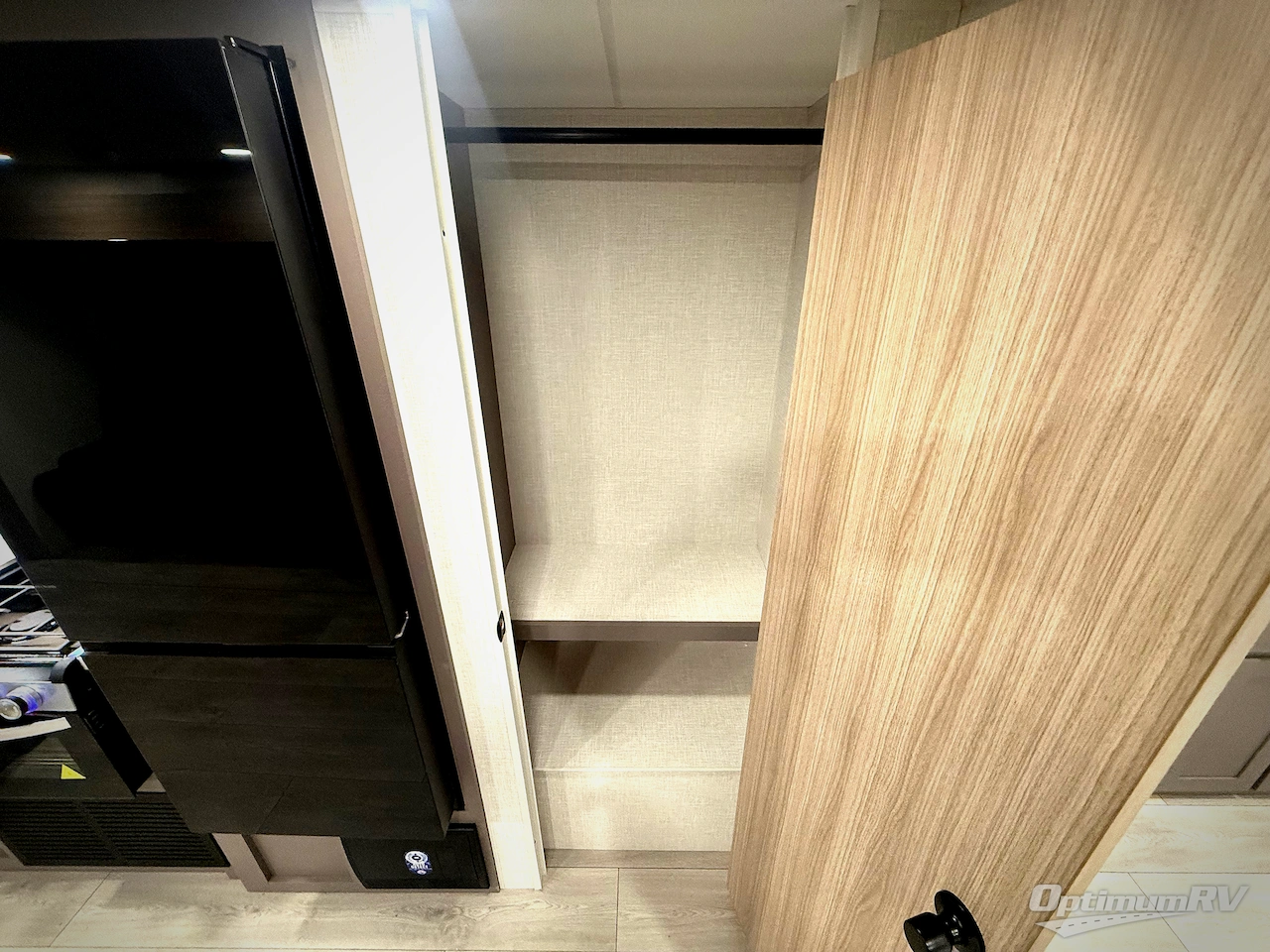 2026 KZ Sportsmen SE 383DBKSE Photo 9