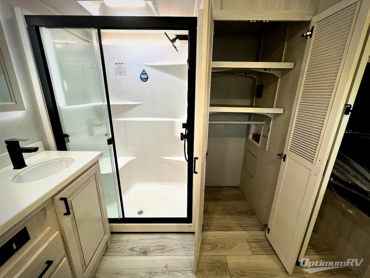 2025 East To West Ahara 380FL Photo 22