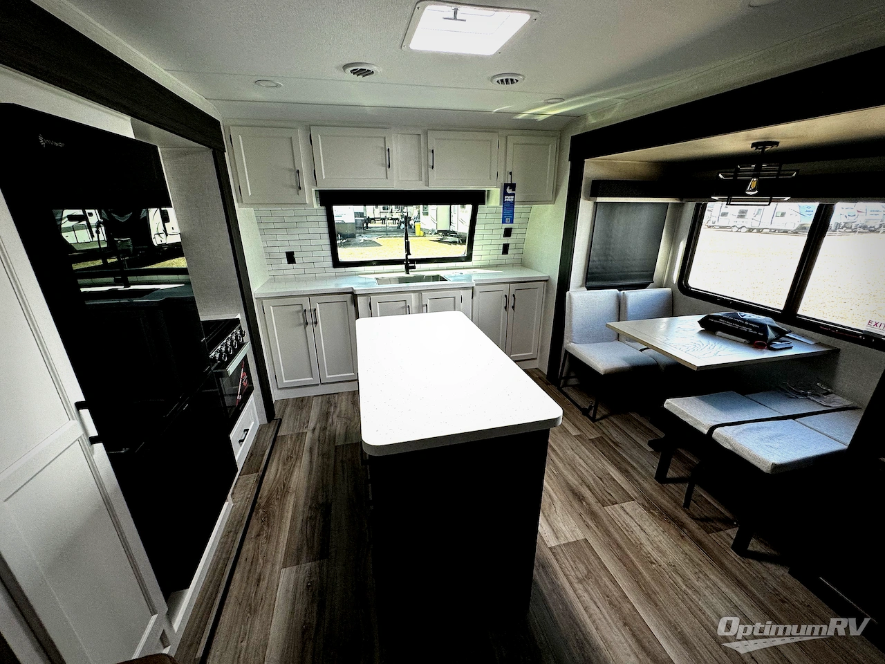 2026 Venture SportTrek Touring Edition STT333VFK Photo 4