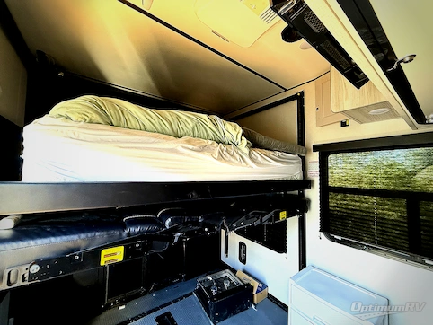 2023 Keystone Fuzion 379 RV Photo 4